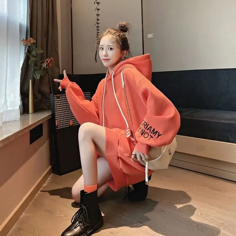 Streetwear Fleece Hooded Dress - đánh giá và giá Winter Clothing Drawing